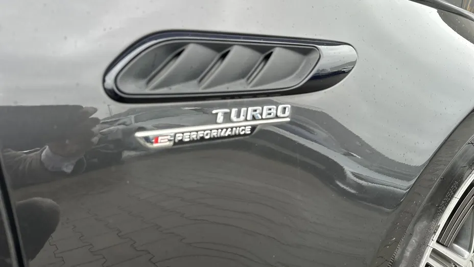 MERCEDES-BENZ C Klasa AMG C 63 S E Performance PHEV 4-Matic