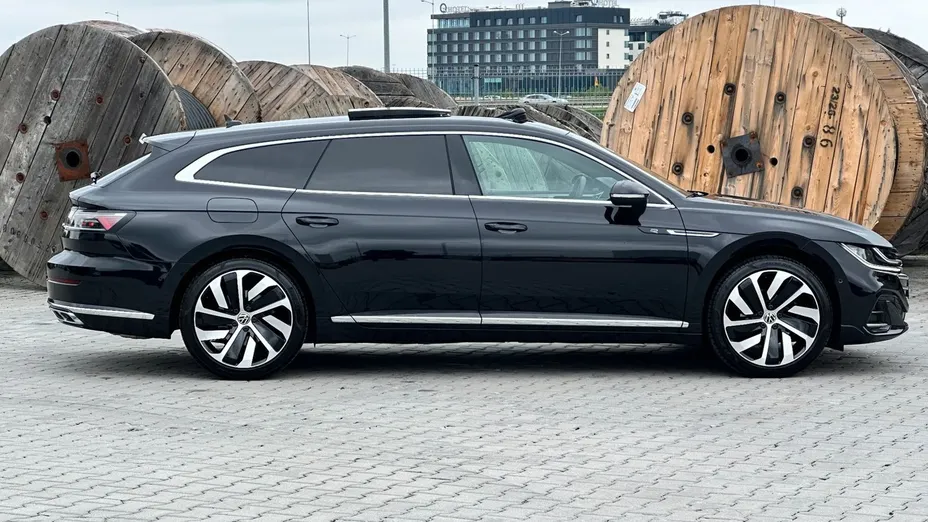 VOLKSWAGEN Arteon Arteon 2.0 TSI R-Line DSG