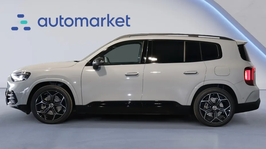 MERCEDES-BENZ GLB GLB 220 mHEV 4-Matic 8G-eDCT Nowy