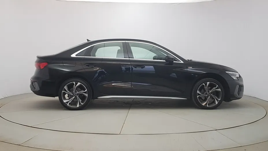 AUDI A3 A3 35 TFSI mHEV S Line S tronic