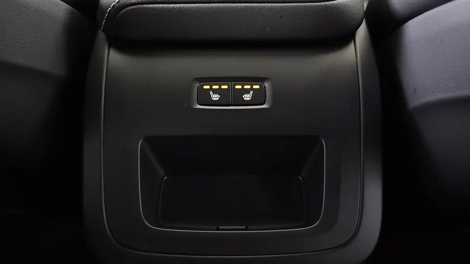 VOLVO XC60 XC60 T8 Plug-In Hybrid AWD Polestar Engineered aut