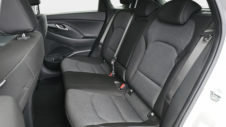 HYUNDAI i30 i30 1.0 T-GDI Smart