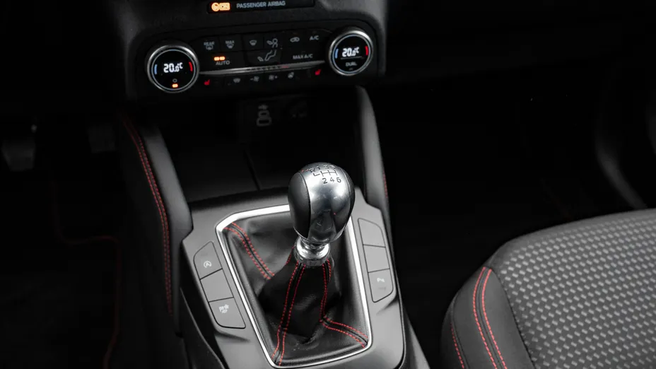 FORD Kuga Kuga 1.5 EcoBoost FWD ST-Line