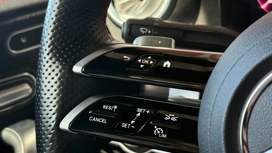 MERCEDES-BENZ CLA CLA 200 AMG Line 7G-DCT