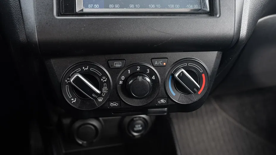 SUZUKI Swift Swift 1.2 Dualjet SHVS Premium CVT