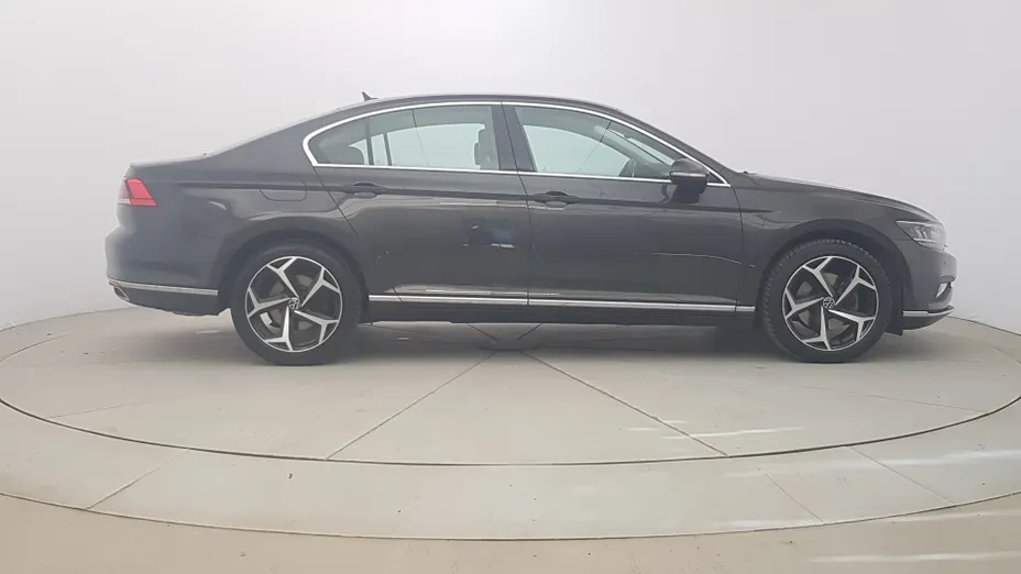 VOLKSWAGEN Passat Passat 2.0 TSI Elegance DSG