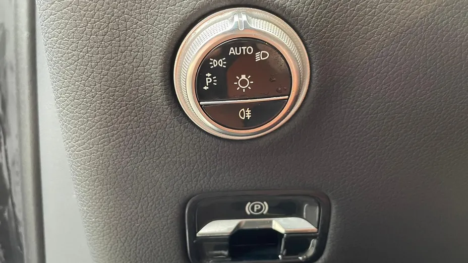 MERCEDES-BENZ GLC GLC 300 e 4-Matic AMG Line Nowy