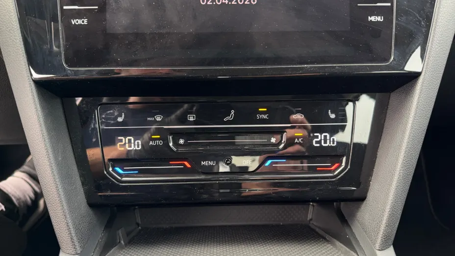 VOLKSWAGEN Passat Passat 2.0 TSI Elegance DSG