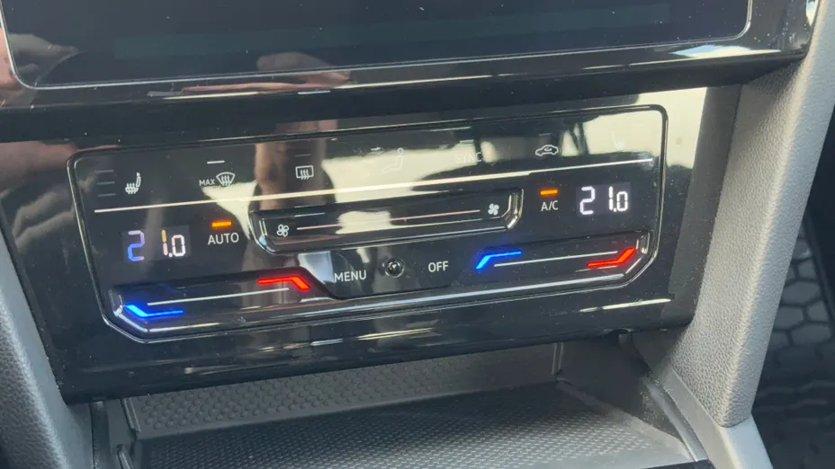 VOLKSWAGEN Passat Passat 2.0 TSI Elegance DSG