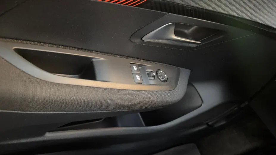 PEUGEOT 208 208 1.2 PureTech Active S&S