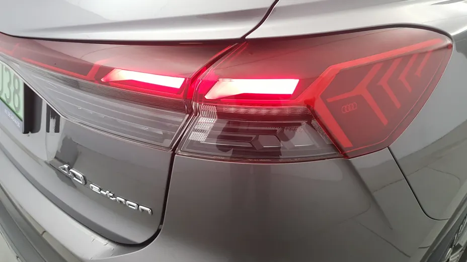 AUDI Q4 Q4 e-tron 40 77kWh Advanced