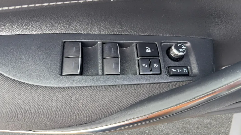 TOYOTA Corolla Corolla 2.0 Hybrid Comfort