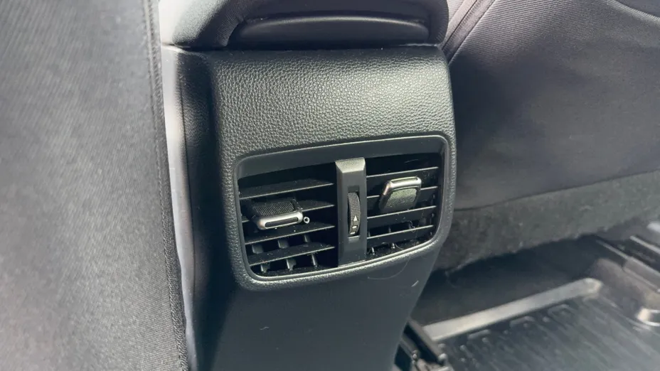 TOYOTA Corolla Corolla 2.0 Hybrid Comfort