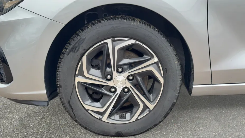 HYUNDAI i30 i30 1.5 DPI Smart