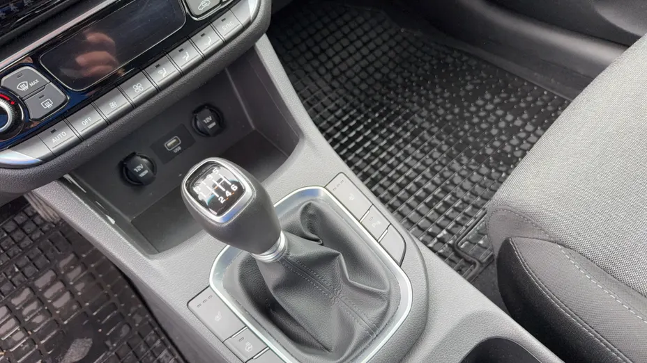 HYUNDAI i30 i30 1.5 DPI Smart