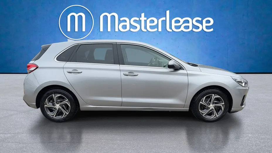 HYUNDAI i30 i30 1.5 DPI Smart