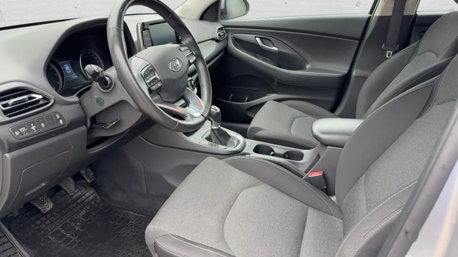 HYUNDAI i30 i30 1.5 DPI Smart