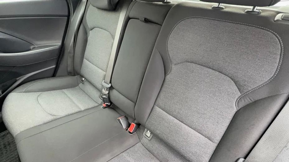 HYUNDAI i30 i30 1.5 DPI Smart
