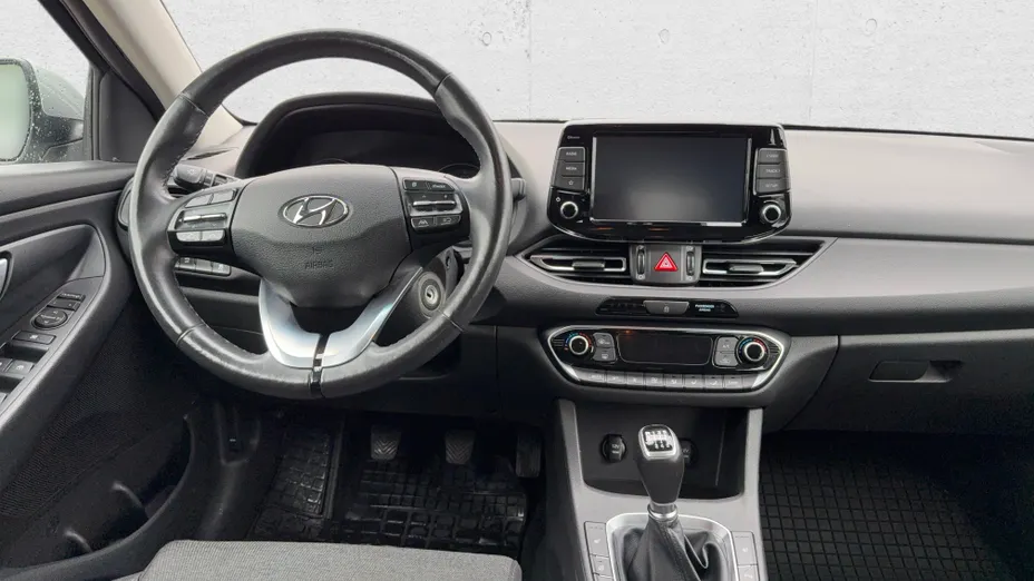 HYUNDAI i30 i30 1.5 DPI Smart