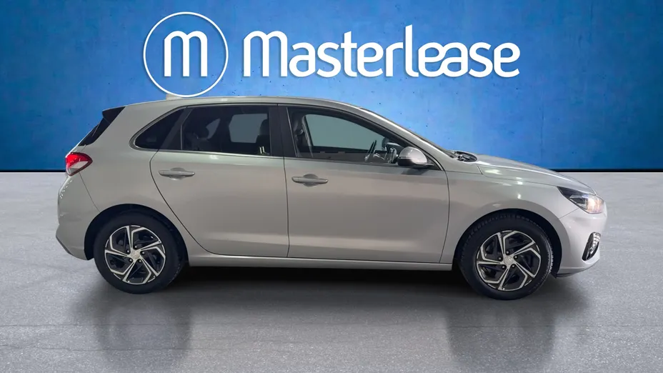 HYUNDAI i30 i30 1.5 DPI Smart