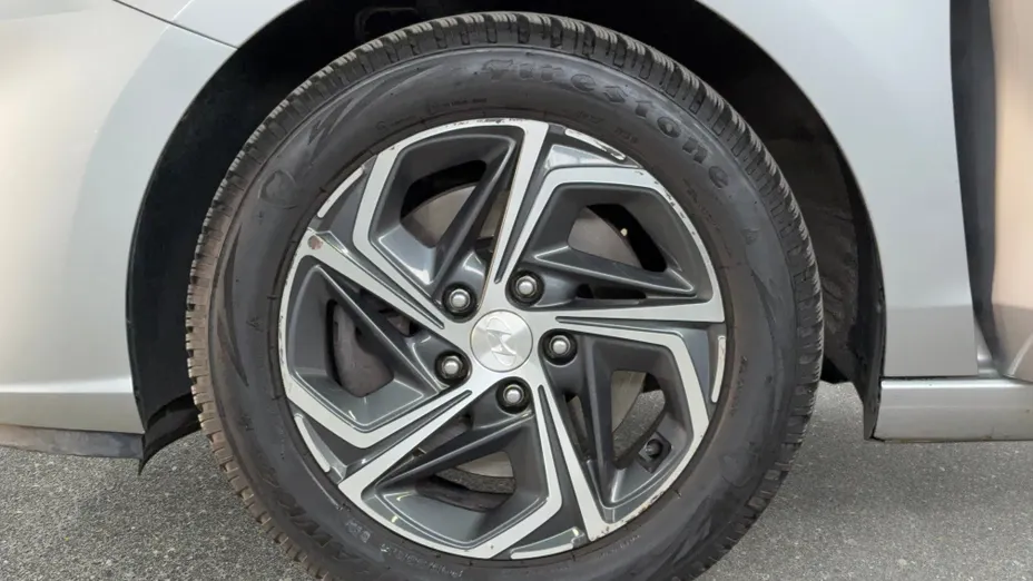 HYUNDAI i30 i30 1.5 DPI Smart