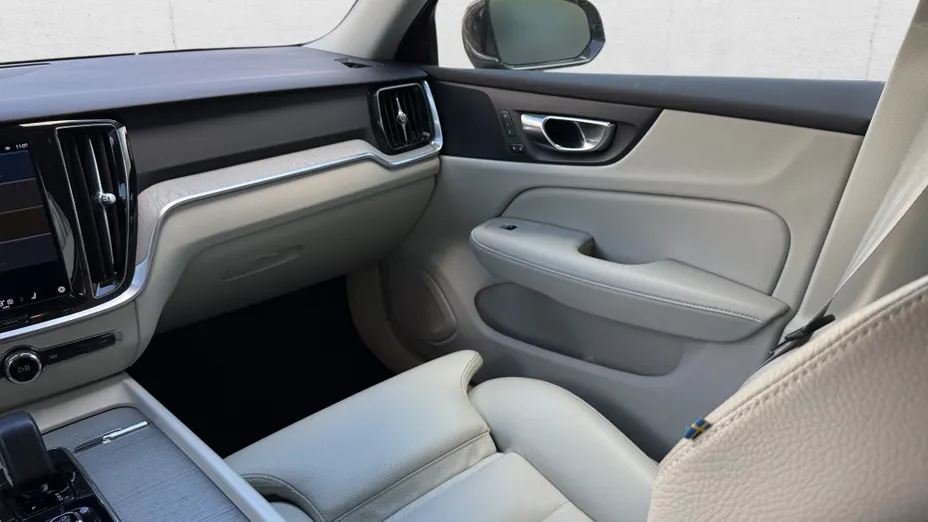 VOLVO V60 V60 B4 B Plus Bright aut
