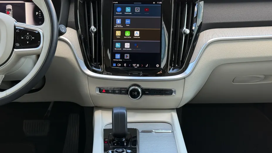 VOLVO V60 V60 B4 B Plus Bright aut