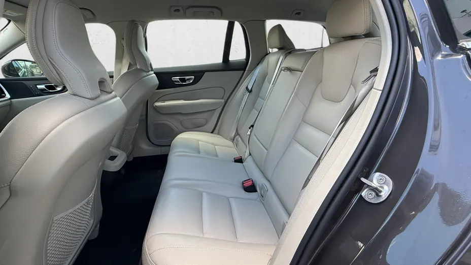 VOLVO V60 V60 B4 B Plus Bright aut