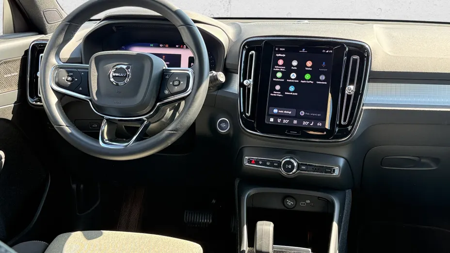VOLVO XC40 XC40 B4 Plus Bright aut