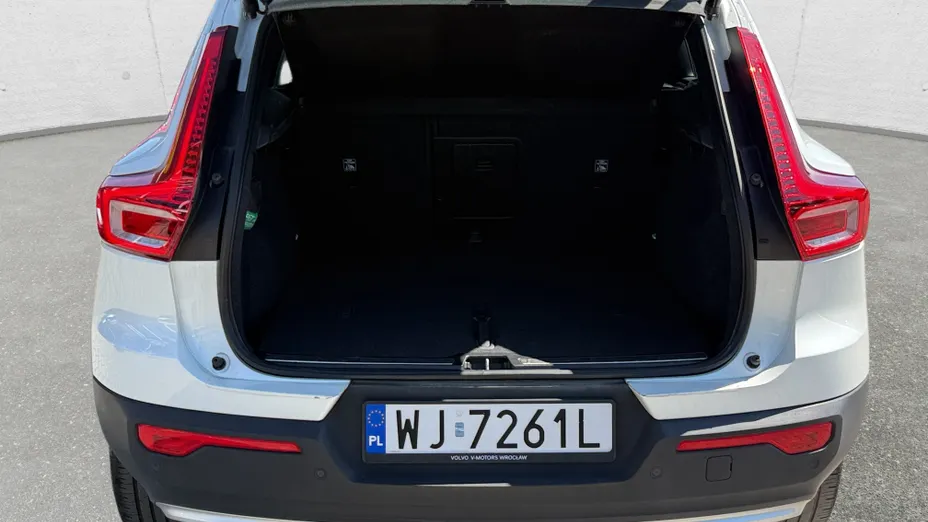 VOLVO XC40 XC40 B4 Plus Bright aut