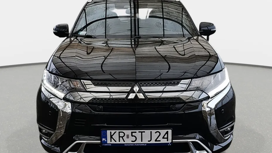 MITSUBISHI Outlander Outlander PHEV Instyle +