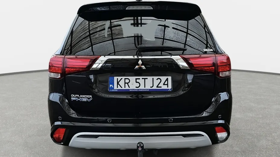 MITSUBISHI Outlander Outlander PHEV Instyle +