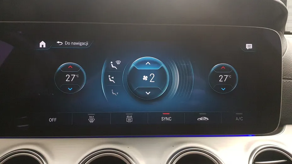 MERCEDES-BENZ E Klasa E 220 d 4-Matic AMG