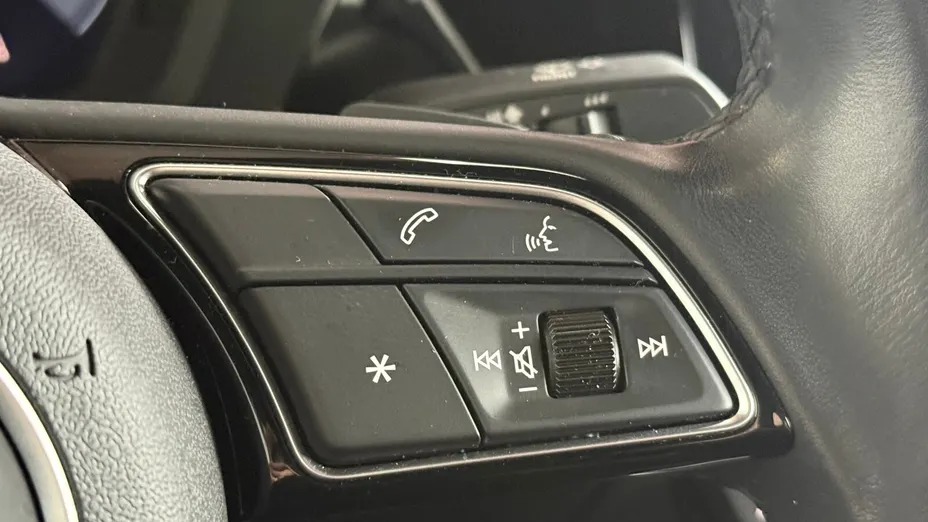 AUDI A3 A3 35 TFSI mHEV S Line S tronic