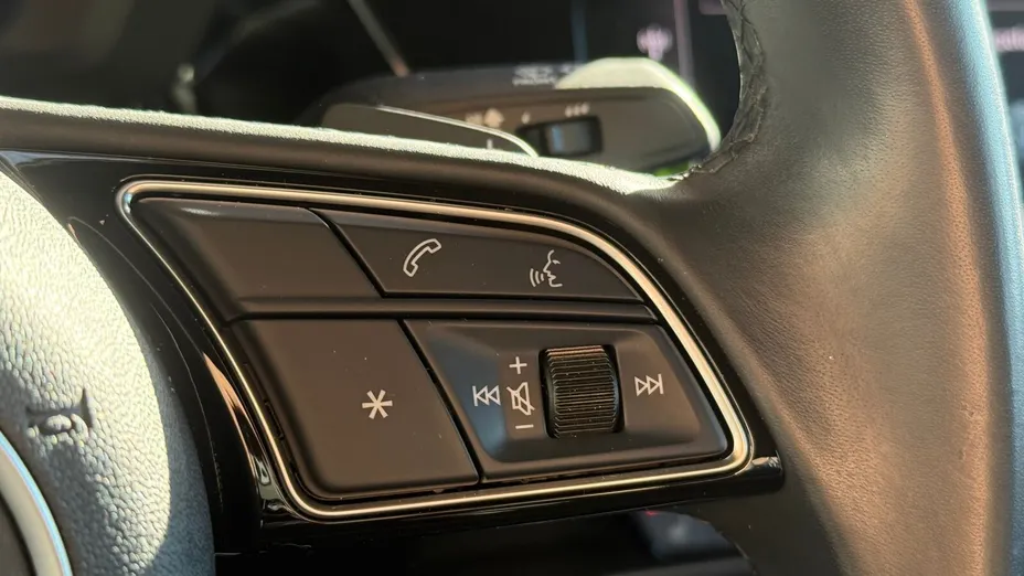 AUDI A3 A3 35 TFSI mHEV S Line S tronic