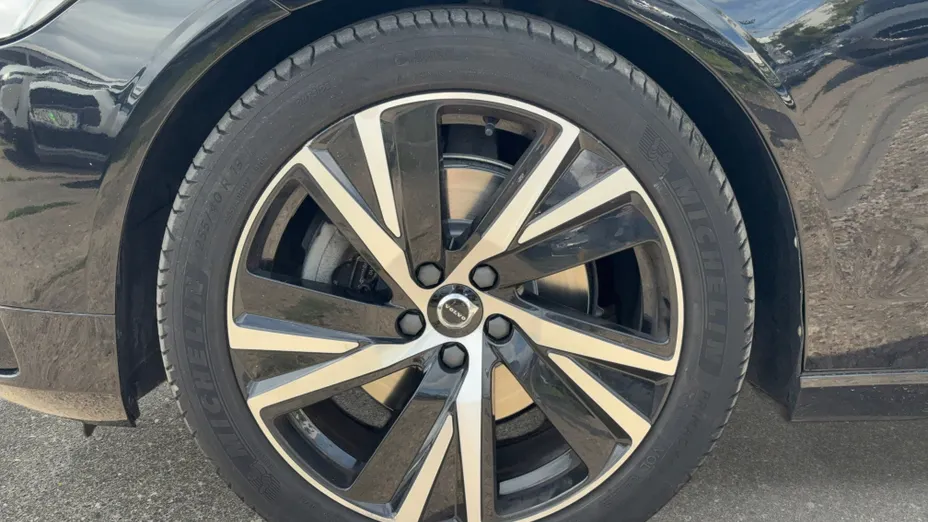 VOLVO V90 V90 B5 D AWD Ultimate Dark aut