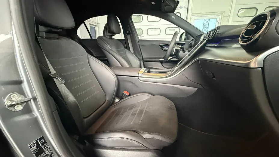 MERCEDES-BENZ C Klasa C 220 d mHEV 4-Matic AMG