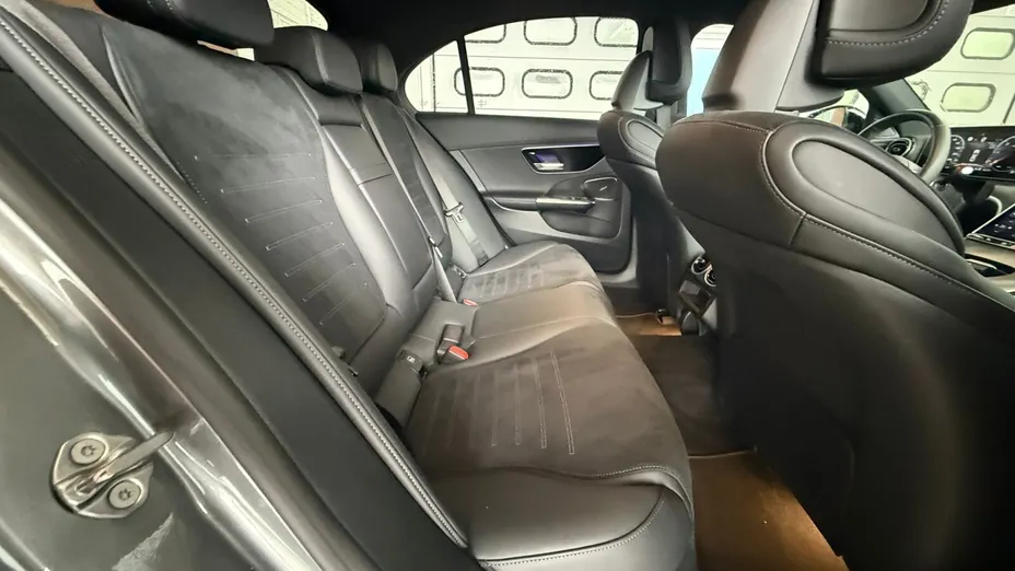 MERCEDES-BENZ C Klasa C 220 d mHEV 4-Matic AMG