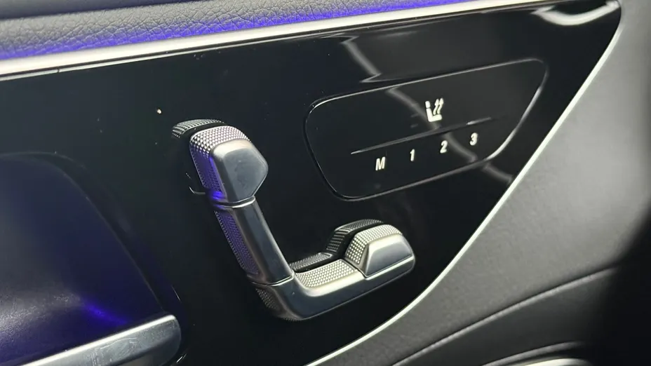 MERCEDES-BENZ C Klasa C 220 d mHEV 4-Matic AMG