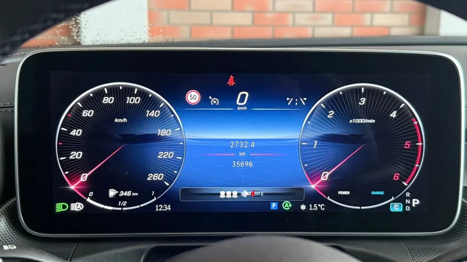 MERCEDES-BENZ C Klasa C 220 d mHEV 4-Matic AMG