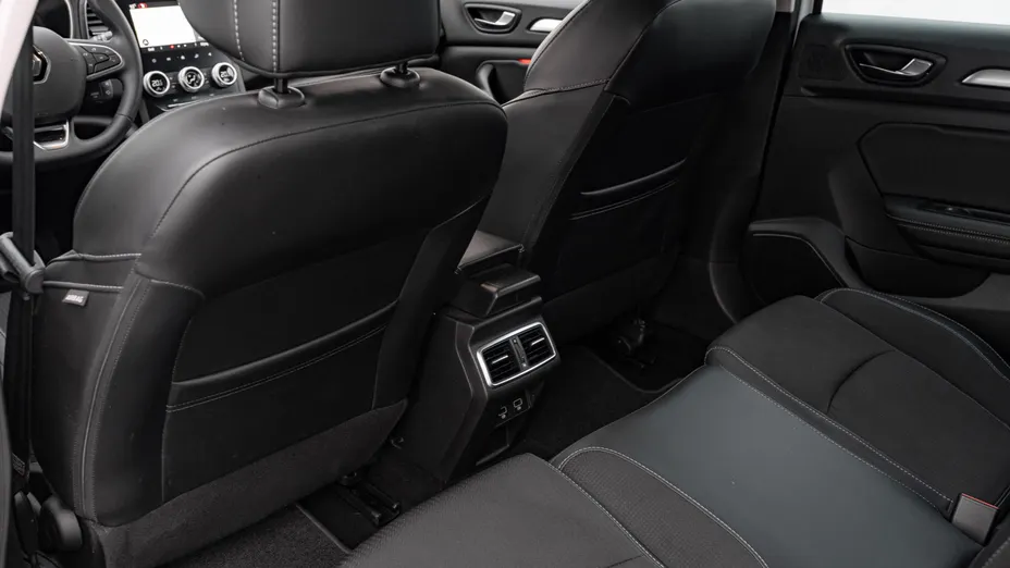 RENAULT Megane Megane 1.3 TCe FAP Intens EDC