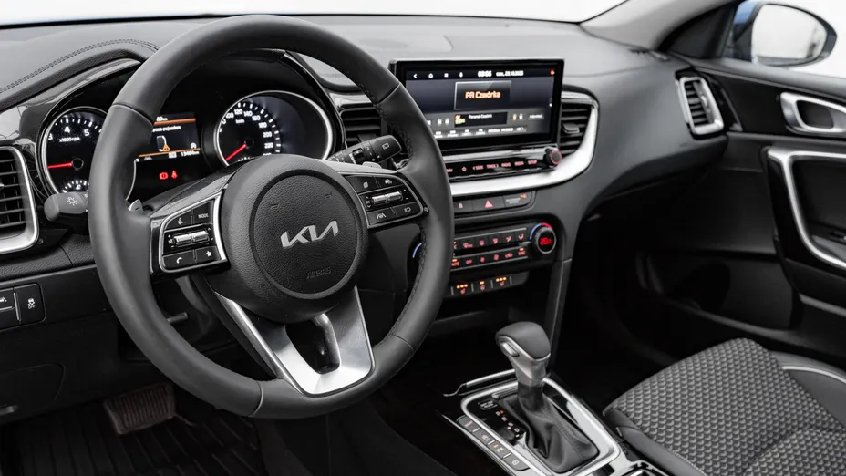 KIA Cee'd Ceed 1.5 T-GDI Tribute DCT