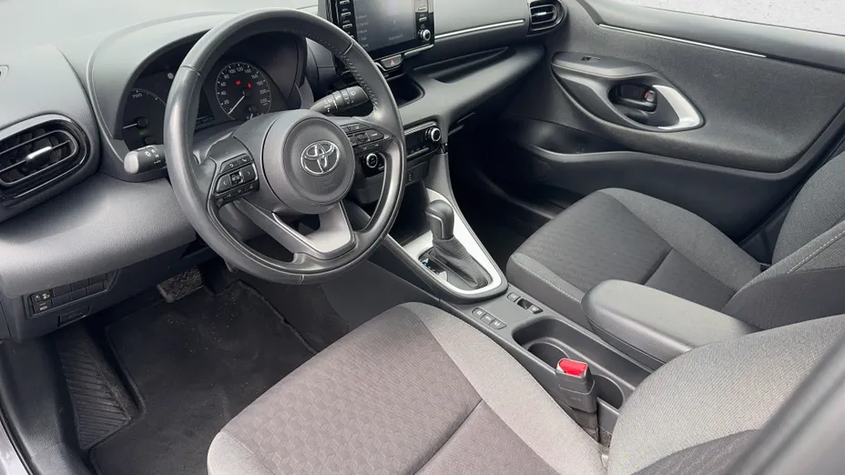 TOYOTA Yaris Yaris Hybrid 1.5 Comfort