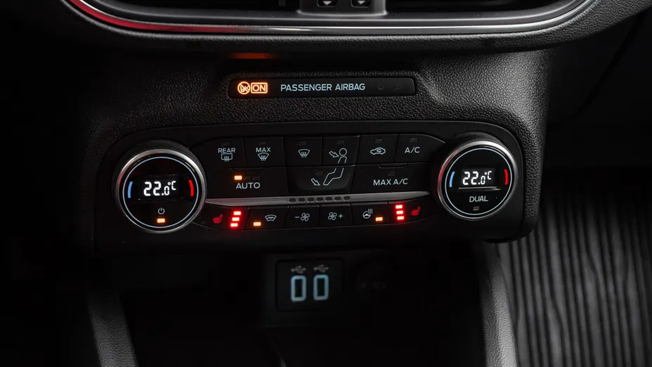 FORD Focus Focus 1.0 EcoBoost Active aut