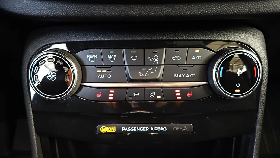 FORD Puma Puma 1.0 EcoBoost mHEV Vivid Ruby Edition DCT