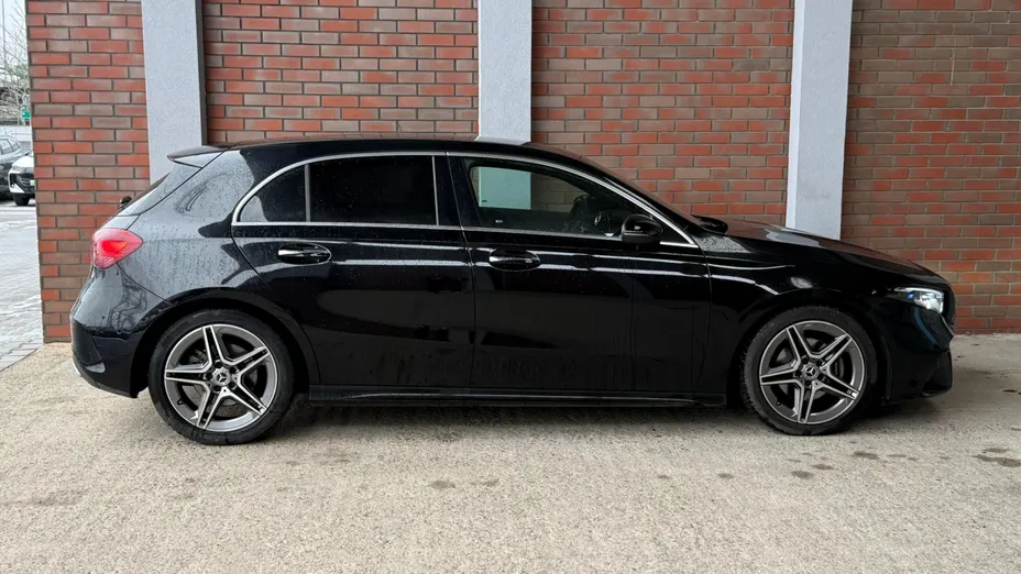 MERCEDES-BENZ A Klasa A 200 AMG Line 7G-DCT