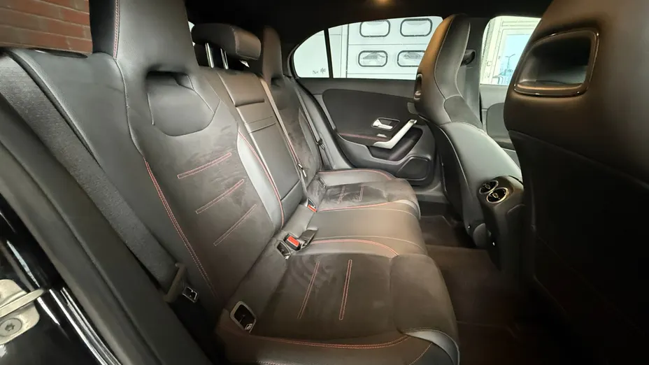 MERCEDES-BENZ A Klasa A 200 AMG Line 7G-DCT