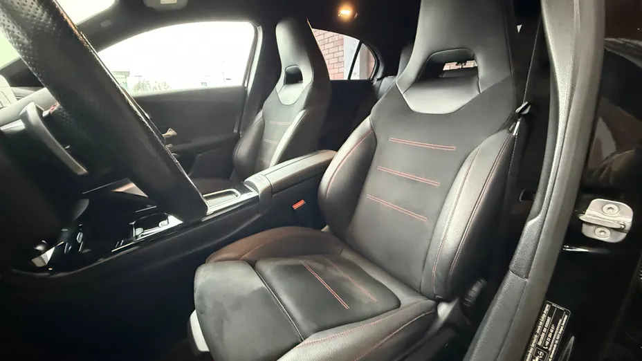 MERCEDES-BENZ A Klasa A 200 AMG Line 7G-DCT