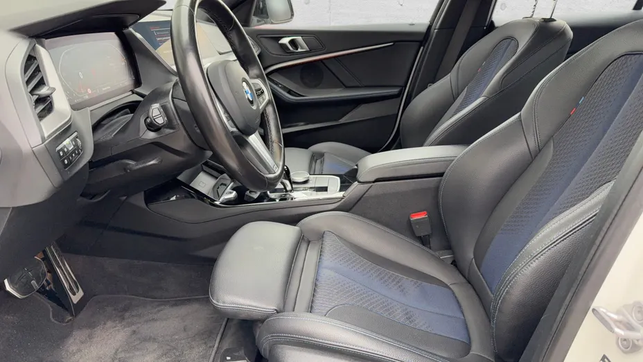 BMW Seria 1 118i M Sport aut