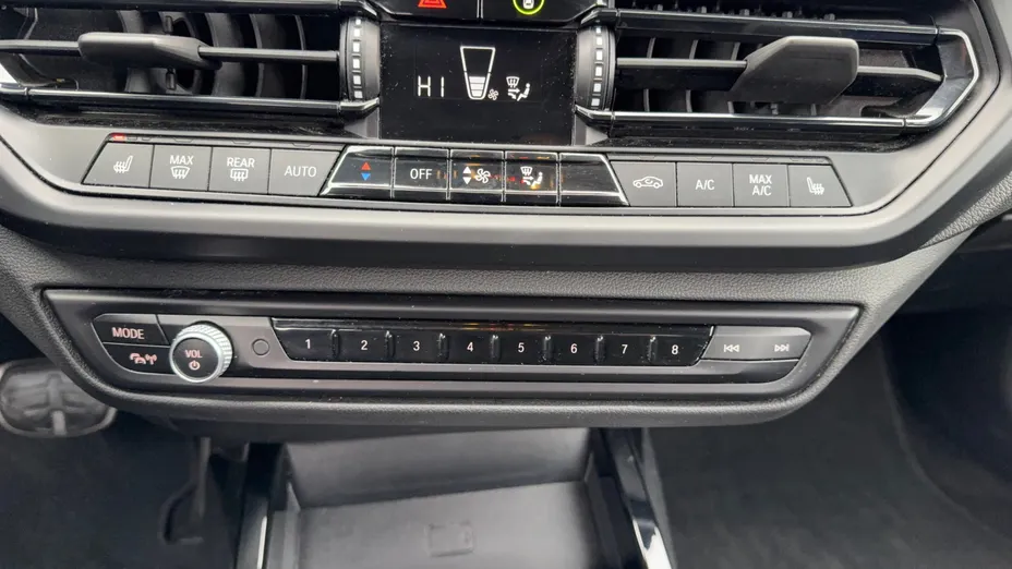 BMW Seria 1 118i M Sport aut